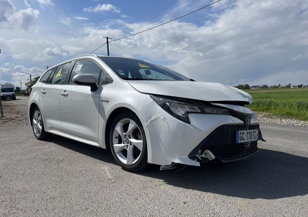 Toyota Corolla cena 43999 przebieg: 113000, rok produkcji 2021 z Suwałki małe 172